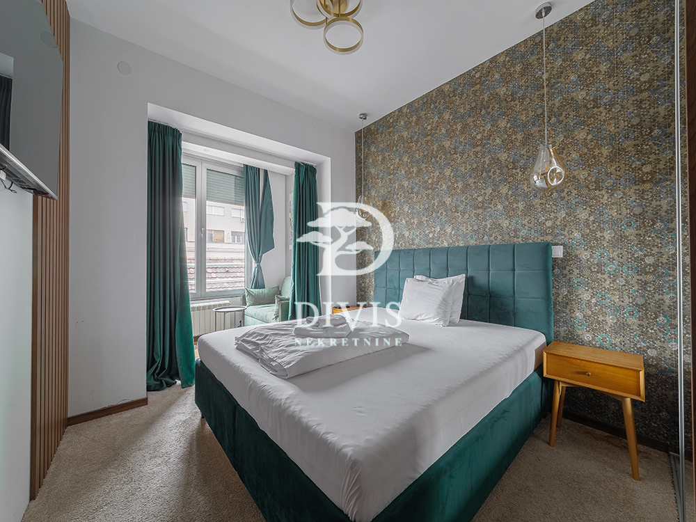 Slika 11 - Bulevar despota Stefana , Petosoban stan na prodaju, 109m2, 598.000€